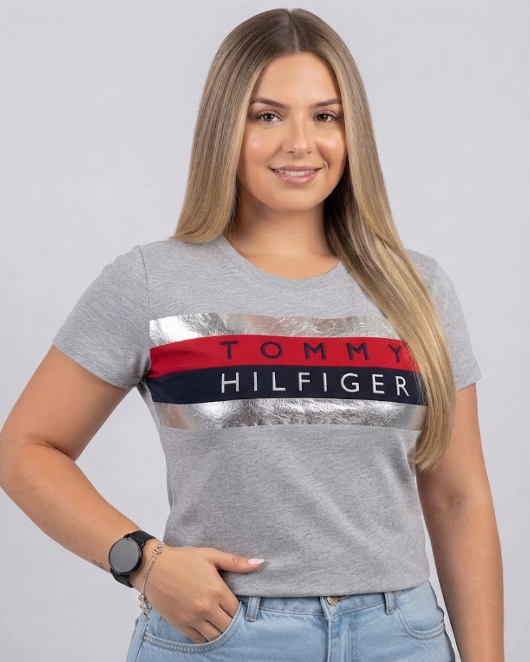 Blusa Tommy Hilfiger color gris estampada
