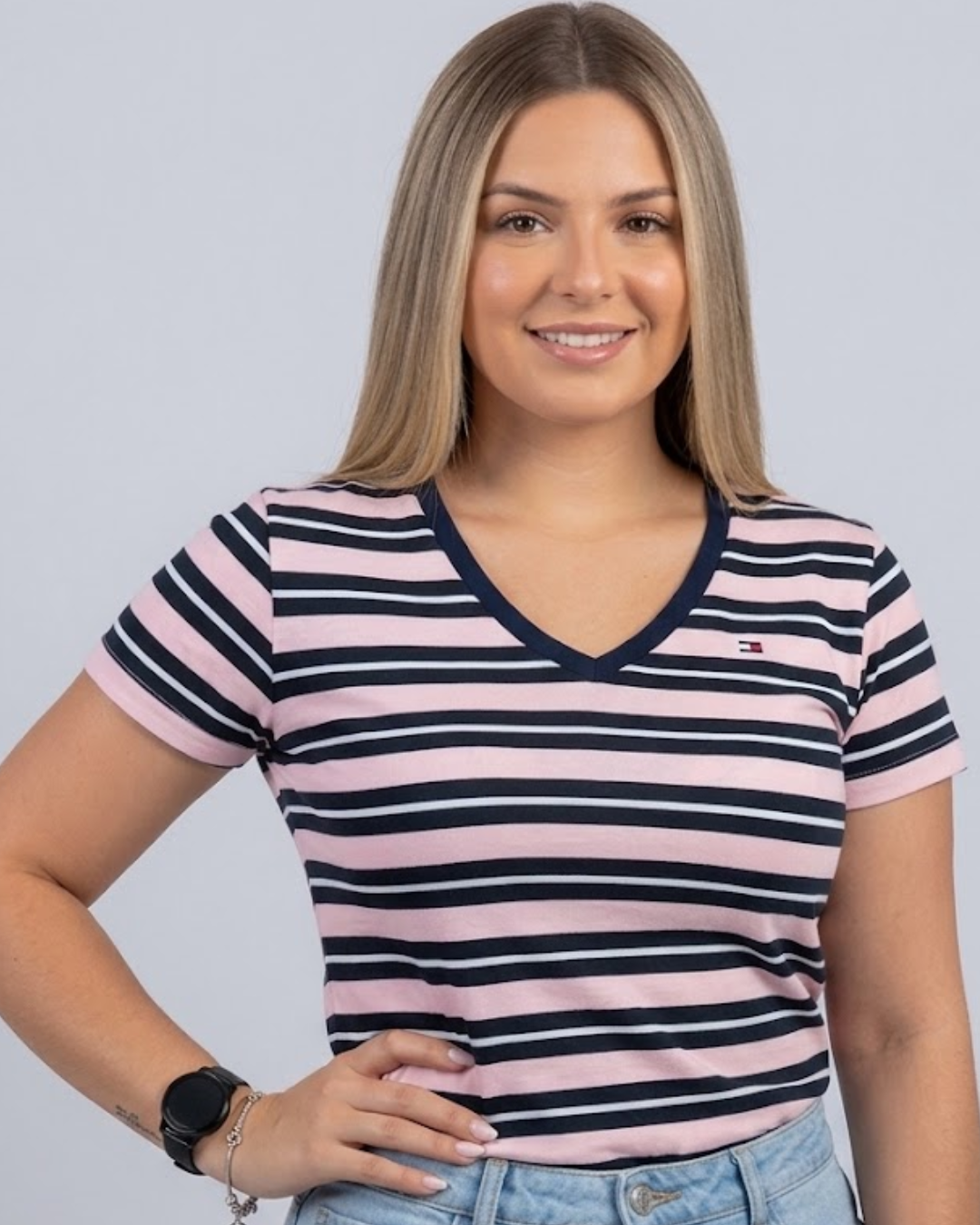Blusa Tommy Hilfiger color rosado rayas azules