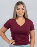 Blusa Tommy Hilfiger color vino