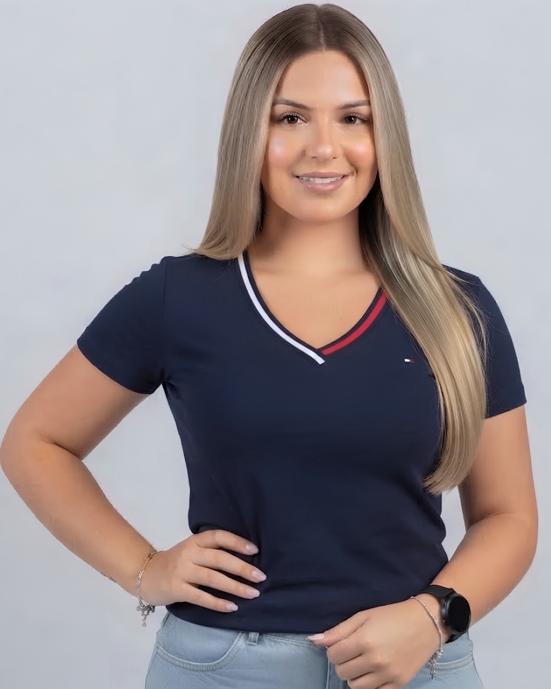 Blusa Tommy Hilfiger color azul cuello icónico