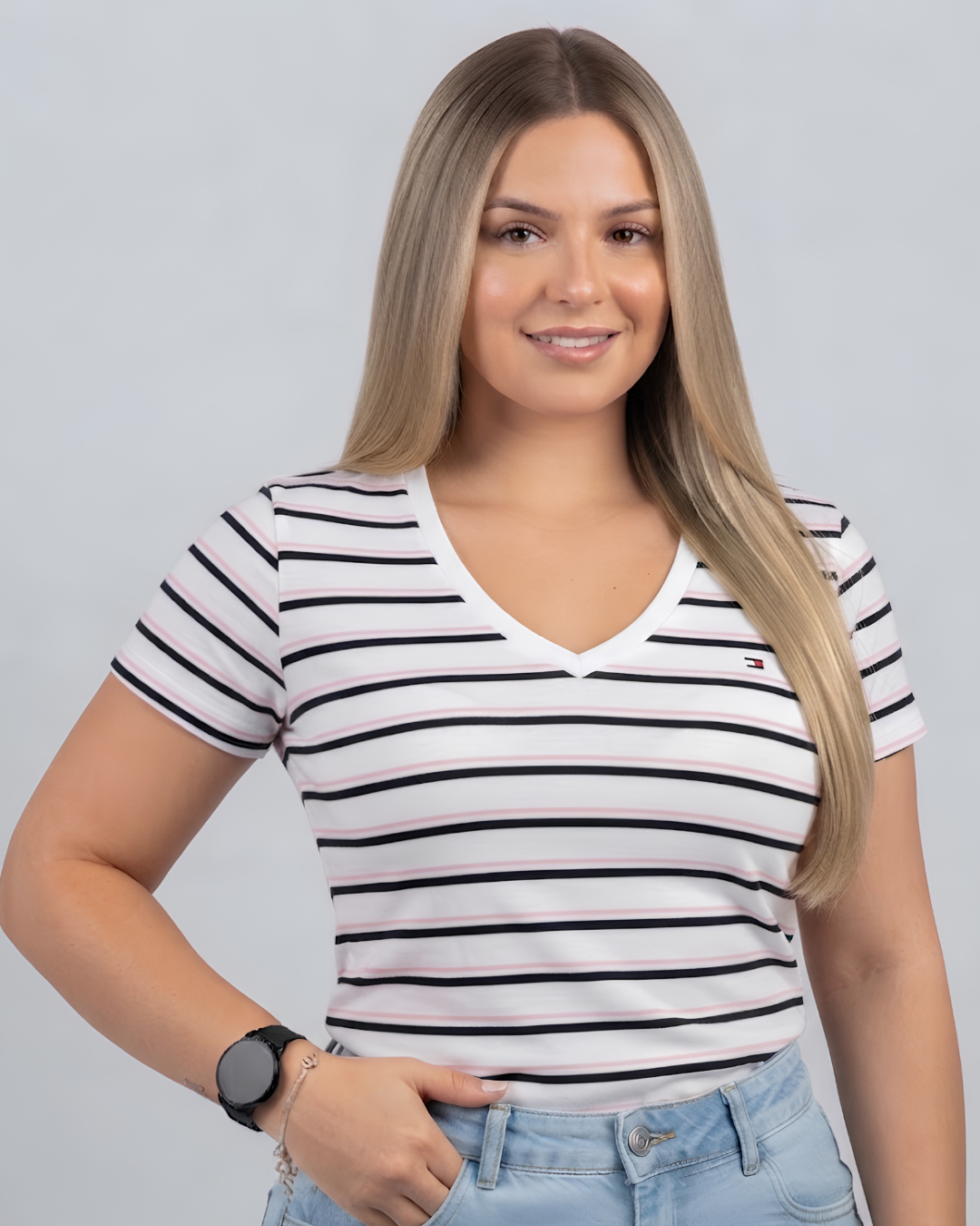 Blusa Tommy Hilfiger color blanco rayas multicolor