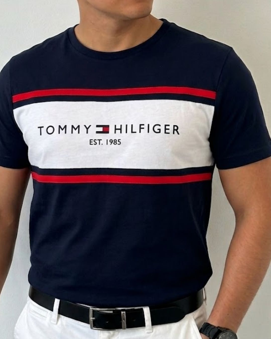 Camiseta Tommy Hilfiger color azul Block Stripe Logo