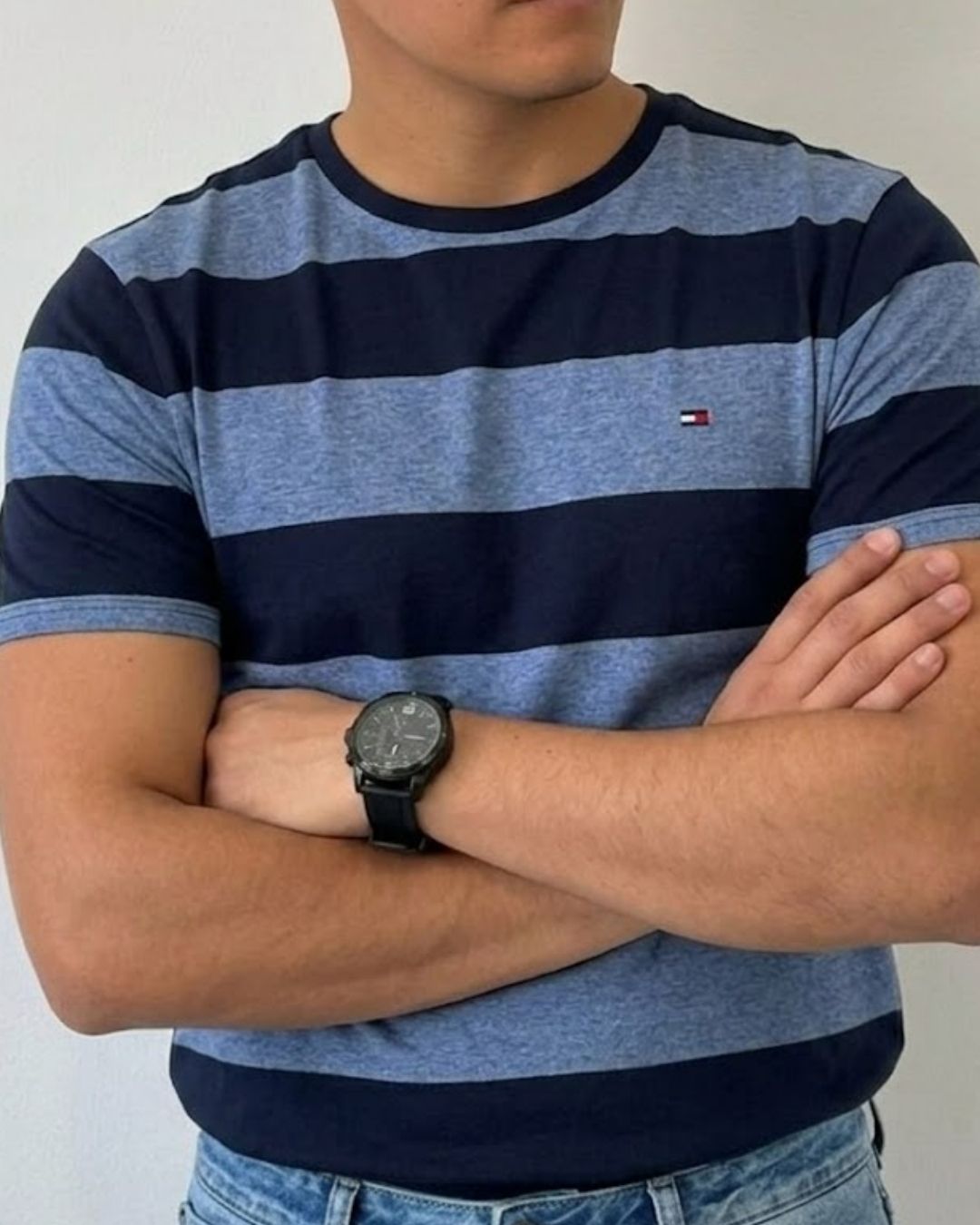 Camiseta Tommy Hilfiger color azul rayas azules