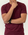 Camiseta Tommy Hilfiger color vino