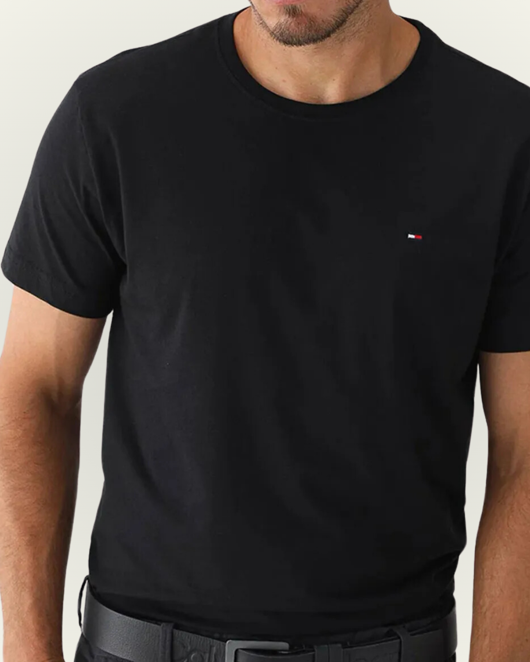 Camiseta Tommy Hilfiger color negro