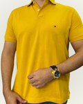Polo Tommy Hilfiger color amarillo