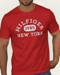 Camiseta Tommy Hilfiger color rojo estampada
