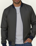 Jacket Tommy Hilfiger color carbón