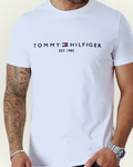 Camiseta Tommy Hilfiger color blanco estampada