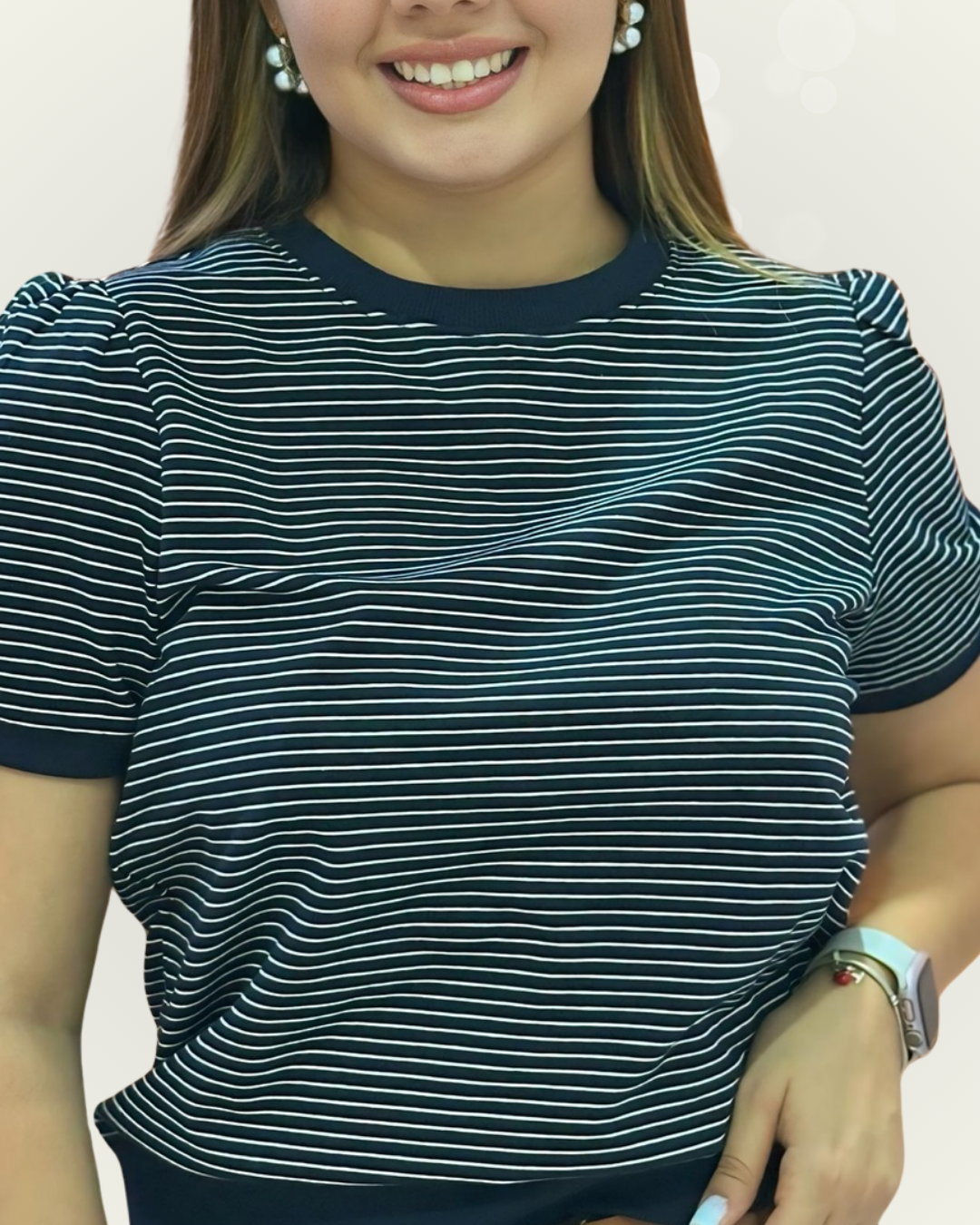 Suéter Tommy Hilfiger color azul rayas blancas