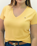 Blusa Tommy Hilfiger color amarillo
