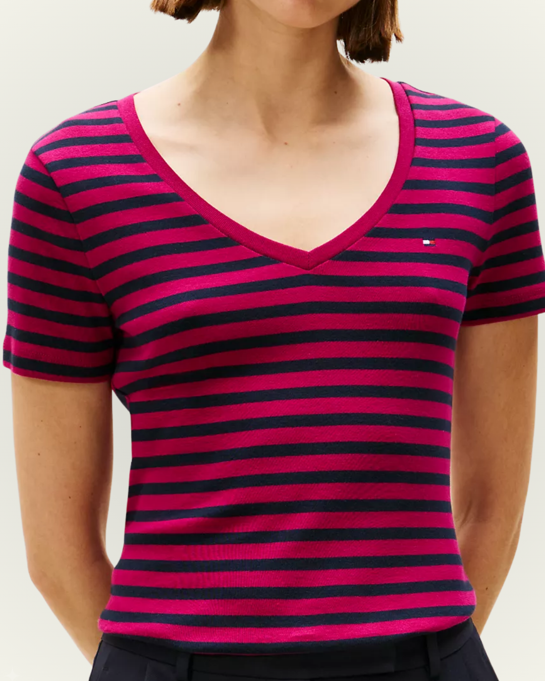 Blusa Tommy Hilfiger color fucsia rayas azules