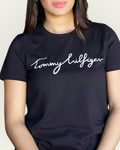 Blusa Tommy Hilfiger color negro estampada