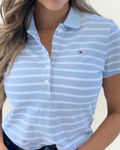 Polo Tommy Hilfiger Slim Fit color celeste rayas blancas